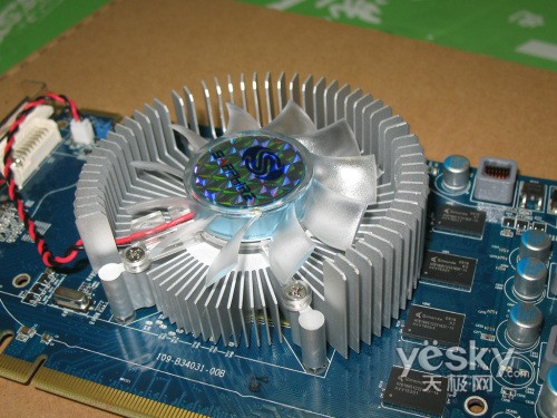 很超值蓝宝石HD3850白金版II代诱惑上市599