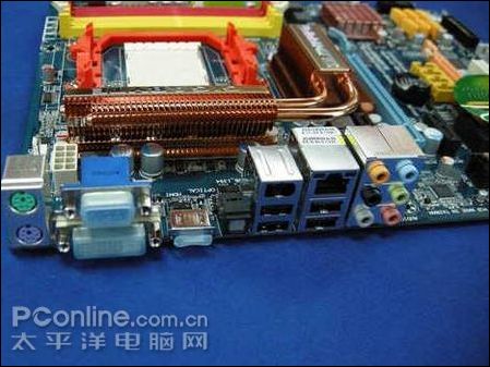 热管散热顶级内核技嘉MA790GP到货