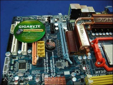 热管散热顶级内核技嘉MA790GP到货