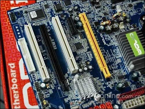 变相降价昂达790GX送摄像头仅599