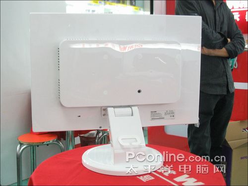 苹果外观国产品牌!长城22寸L226闪亮上市