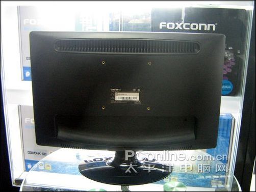 直降200元!现代Z98W18.5宽屏液晶杀799