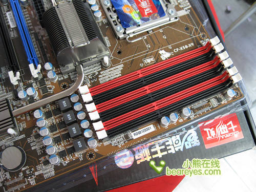 1999还送DDR3内存七彩虹多卡X58主板到货
