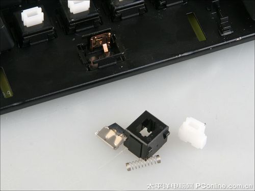 采用MX白轴!FILCO机械键盘首发拆解评测_硬