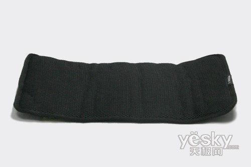 散热于无形中雷洛冰爽版笔记本冷却垫简评