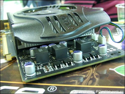 G92核心也36W!索泰9800GT送游戏卡