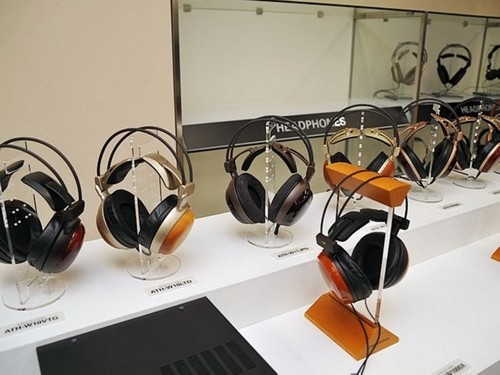 铁三角发布ES10\/W1000X\/WS70新款耳机