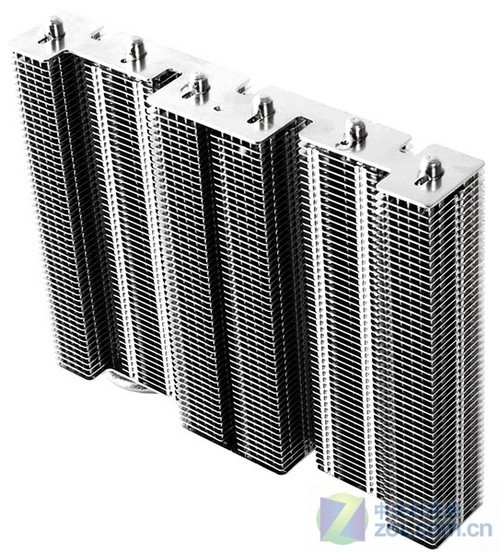 显卡散热器之王登场 利民发布最新产品_硬件