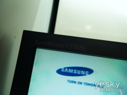 �صͼ�890������EX1920W��ʾ��ʵ�ݴ���