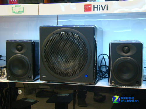 抢先报道 惠威H5有源监听音箱北京到货_硬件