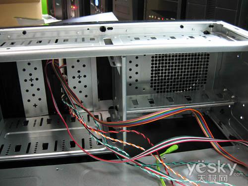 1301454701_xaC7nV.jpg