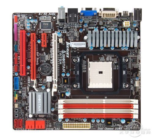 华丽丽的主板 映泰TA75M红白配更耀眼_硬件