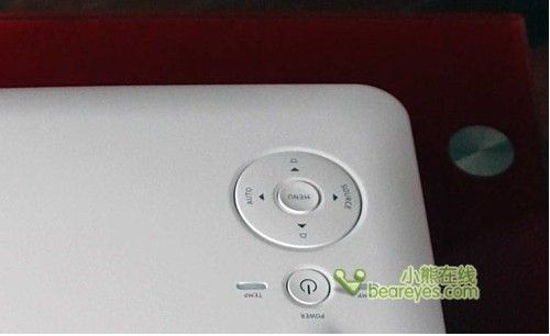 超大300寸屏幕 丽讯商教投影小降300_硬件