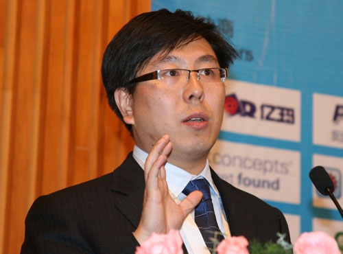 科技时代_图文：艾德思奇总裁雷鹏演讲