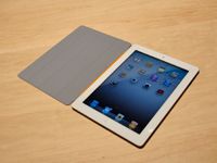iPad 2机身更加轻薄