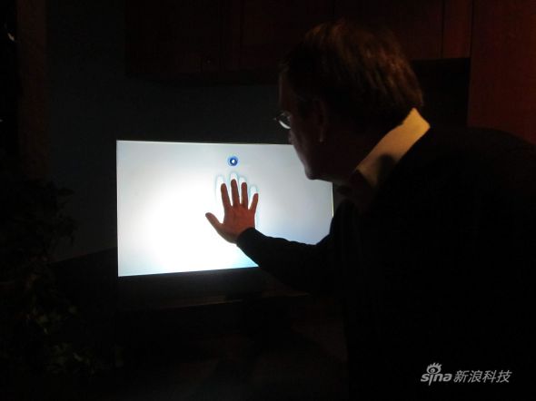 The master feeling that use a hand displays screen, can show all sorts of healthy information a little while