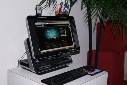 �ֳ�չʾTouchSmart