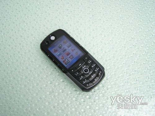 收藏级多媒体机王 Moto E1000现身报价799_手