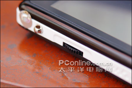 索愛音樂新機王W960i跌破4000了