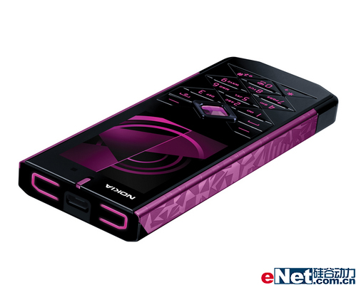 ��ɫˮ��ϵŵ����7900Crystal�ǳ�
