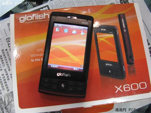 屏幕特大2500元内置GPS模块倚天X600
