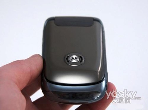 运筹智尚MOTO双网双待A1800卖5480元