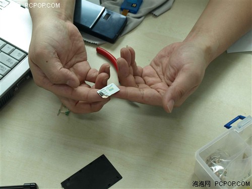 完美蜕变！带你跟踪夏普手机破解过程