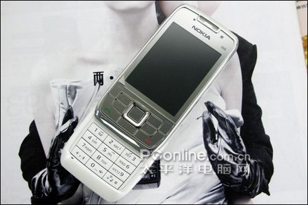 商务同样也时尚 诺基亚E66白色版到货_手机