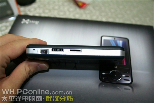 512MHz+GPS+Wifi��������AtomV��ֵ2K3