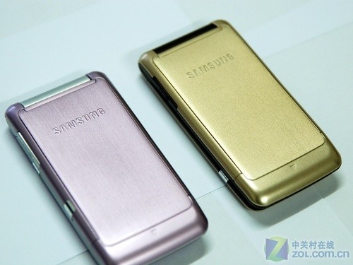 ������ɫ�۸������Ƿ��ǻ�S3600��820