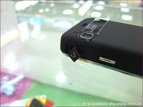 2.2英寸直板金刚机 酷派D21报价1480_手机