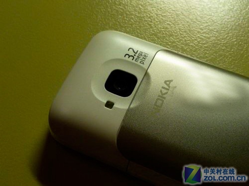 直板造型诺基亚GPS智能手机C5曝光