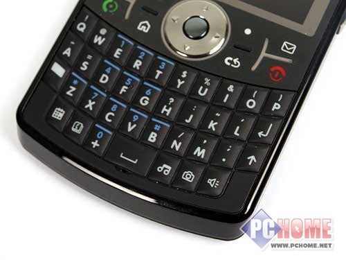 全键盘设计 摩托罗拉Q9智能手机820_手机