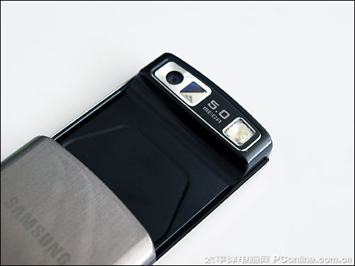 三星U900仅售699元 S600香槟金版报950_手机