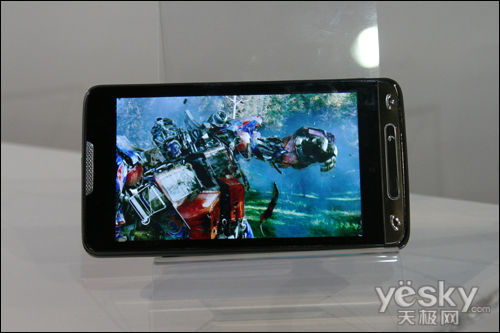 大爱姜饼瑞芯微Android2.3手机香港评测