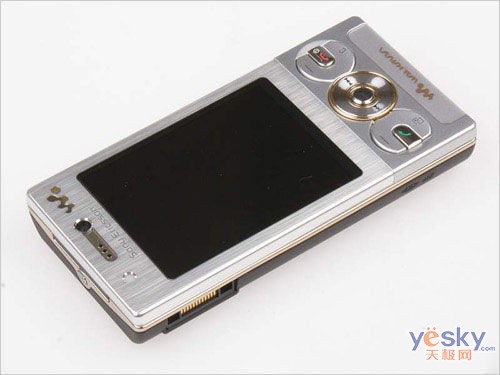 鿴ᰮ W715 һͼ