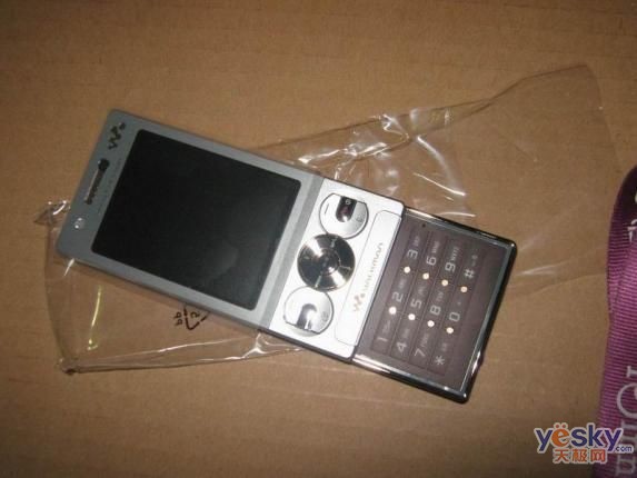 鿴ᰮ W715 һͼ
