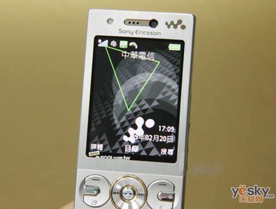 鿴ᰮ W715 һͼ