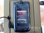 Ħ RAZR2 V8