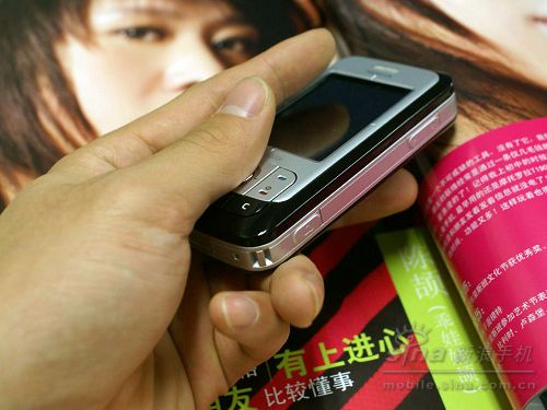 ����鿴��ŵ���� 6110Navigator ��һ��������ͼ