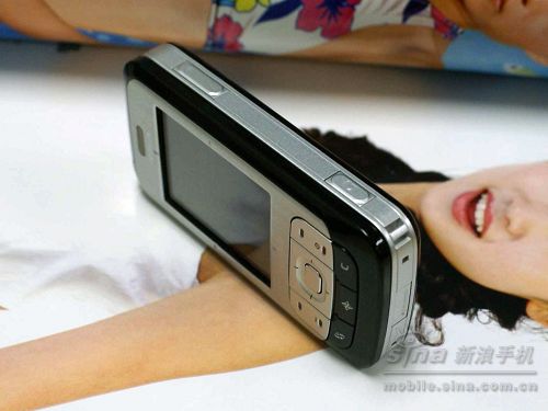 ����鿴��ŵ���� 6110Navigator ��һ��������ͼ