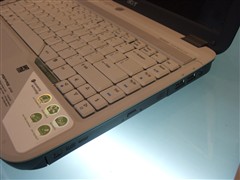 免费升1G内存宏基4710G双核本5800元