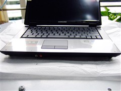 ����Q70�ؼ�13��Ѹ��4���Ա�7999Ԫ