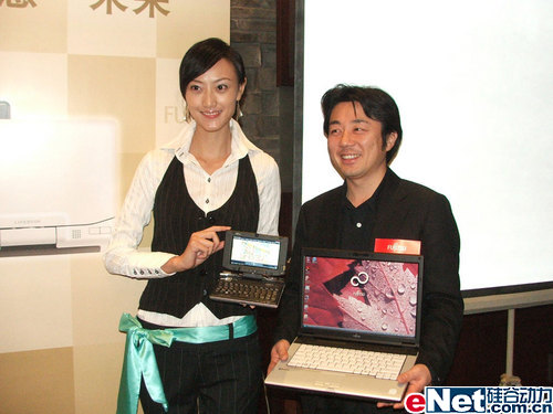 ���ʦ����ŮЯ��չʾ��ʿͨS7211��ͼ