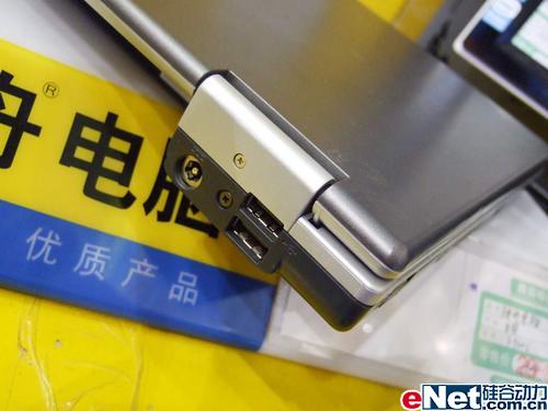 ����ʷ�µ���������F700C��2800������