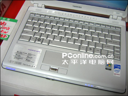 雪降重庆东芝13寸冰雪白M612现卖8900