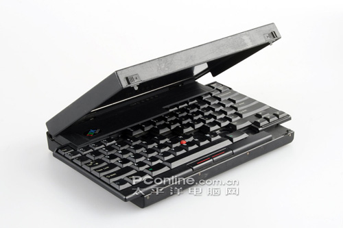 经典重温!Thinkpad 701cs蝴蝶键盘笔记本回味
