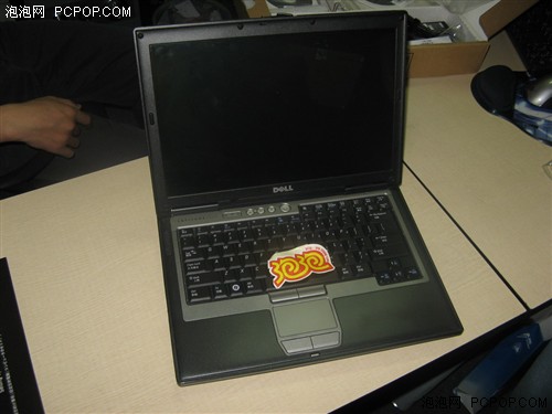 ֧��3G����˫�˶��Ա�D630����6800