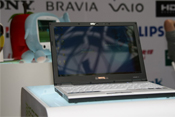 SIAV2008������X31�ʼǱ������켫չ̨
