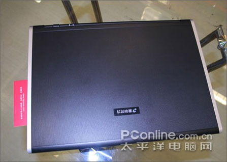 ��300����1G�ڴ��廪ͬ��˫�˱������